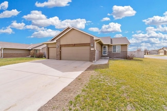 12813 W Grant St, Wichita, KS 67235