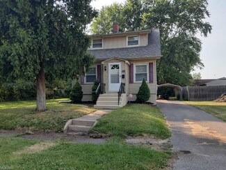 120 W Margaret Ave, Niles, OH 44446