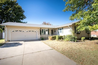 1509 Berry Ave, Newton, KS 67114