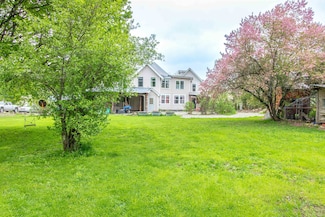 3887 U S 5, Burke, VT 05871