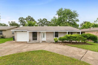 8124 N Claremont Ave, Sherwood, AR 72120