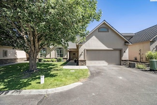 3121 W 30th Ave Unit L 102, Kennewick, WA 99337