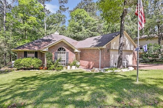 70 Fern View Ct, Coldspring, TX 77331