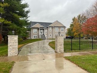 10715 64th Ave, Allendale, MI 49401