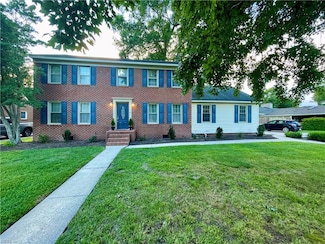 3208 Shadyside Ln, Chesapeake, VA 23321