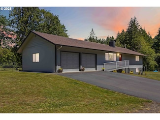 164 Wake Robin Ln, Longview, WA 98632