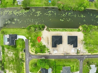 1303 NE 23rd St, Cape Coral, FL 33909