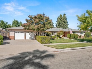 6341 N 11th St, Fresno, CA 93710