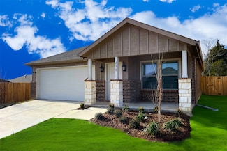 206 Still Glen Dr, Terrell, TX 75160