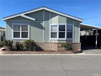 4801 W 1st St Unit 75, Santa Ana, CA 92703