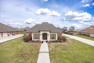 24581 Pecan Meadow Dr, Plaquemine, LA 70764
