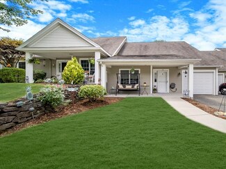 39 Ivy Cir, Wilbraham, MA 01095