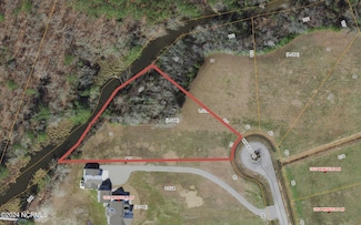 39 Monroes Ln, Pinetown, NC 27865