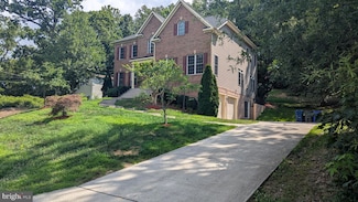 7119 Barry Rd, Alexandria, VA 22315