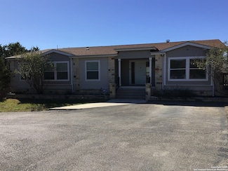 108 Fawn Dr, Spring Branch, TX 78070