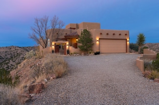 52 Camino de Las Brisas, Placitas, NM 87043