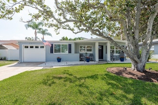 2271 Carolyn Dr, Dunedin, FL 34698