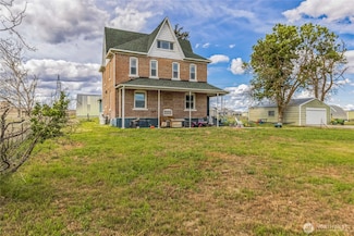 8495 Williams Rd E, Wilbur, WA 99185