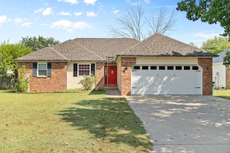 2790 S Hartford Ave, Bolivar, MO 65613