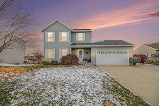 418 Summer Cir SE, Grand Rapids, MI 49548