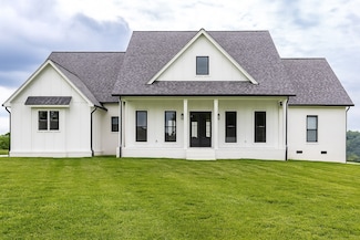 1031 Kennedy Ln, Cottontown, TN 37048