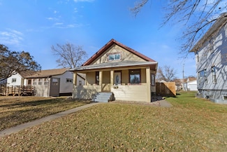 310 9th Ave SW, Aberdeen, SD 57401