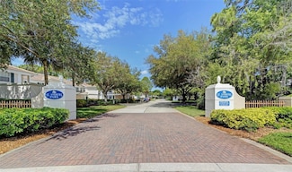 802 Montrose Dr Unit 204, Venice, FL 34293