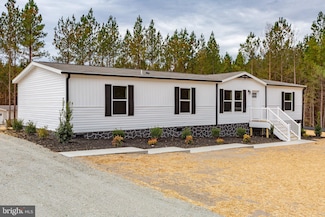 7175 Shannon Hill Rd, Louisa, VA 23093