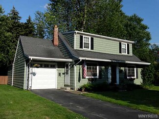 72 Cadman Dr, Buffalo, NY 14221