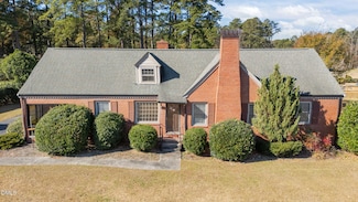 309 N 3rd St, Pinetops, NC 27864