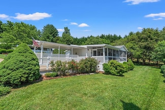 99 Pastureview Dr, Franklin, NC 28734