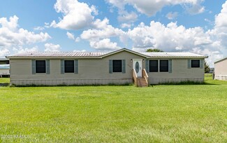 2404 Allen Rd, Maurice, LA 70555