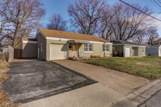 303 W Whiteside St, Springfield, MO 65807