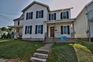 1228 Main St, Avoca, PA 18641