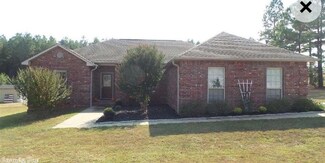 8323 Mars Hill Rd, Bauxite, AR 72011