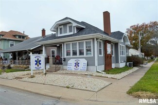 2103 16th St, Moline, IL 61265