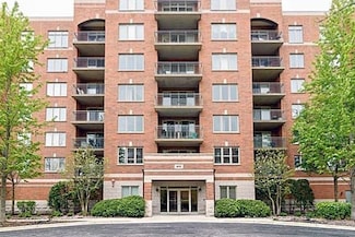 410 S Western Ave Unit 205, Des Plaines, IL 60016