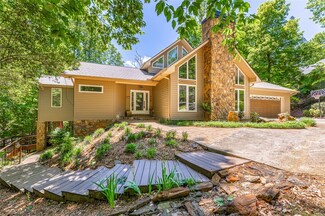 290 Coves End Point, Seneca, SC 29678