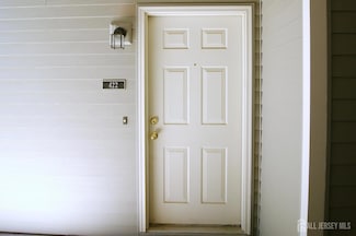 422 Ravens Crest Dr Unit 422, Plainsboro, NJ 08536