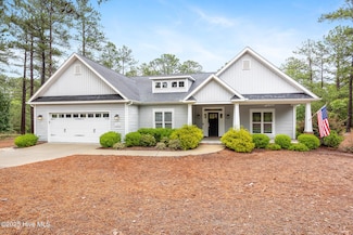 103 Schever Rd, West End, NC 27376