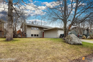 3375 Checkmate Dr, Anchorage, AK 99508