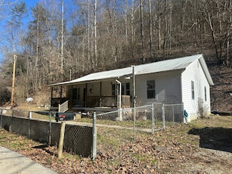 423 Joe Little Fork Rd, Jackson, KY 41339