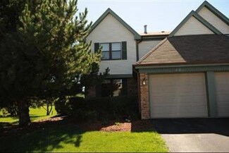 232 Benham Ct Unit 12FL, Saint Charles, IL 60174