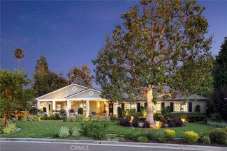 1026 W River Ln, Santa Ana, CA 92706