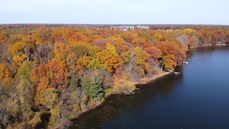 10313 S 27th St, Vicksburg, MI 49097