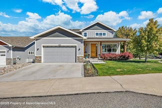 510 S Wildhorse Dr, New Castle, CO 81647