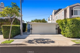 411 Jasmine Ave, Corona Del Mar, CA 92625