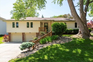 1418 S 133rd St, Omaha, NE 68144
