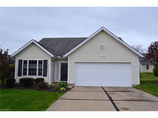 15066 Primrose Ln, Middlefield, OH 44062