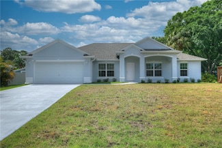 426 Lanfair Ave, Sebastian, FL 32958